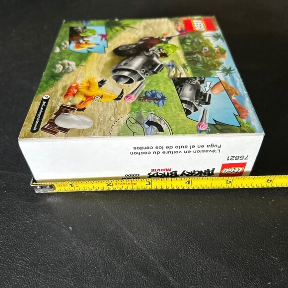 Lego Angry Birds Piggy Car Escape Set 75821 74 Pcs Chuck & Piggy Figures NEW - Picture 8 of 10